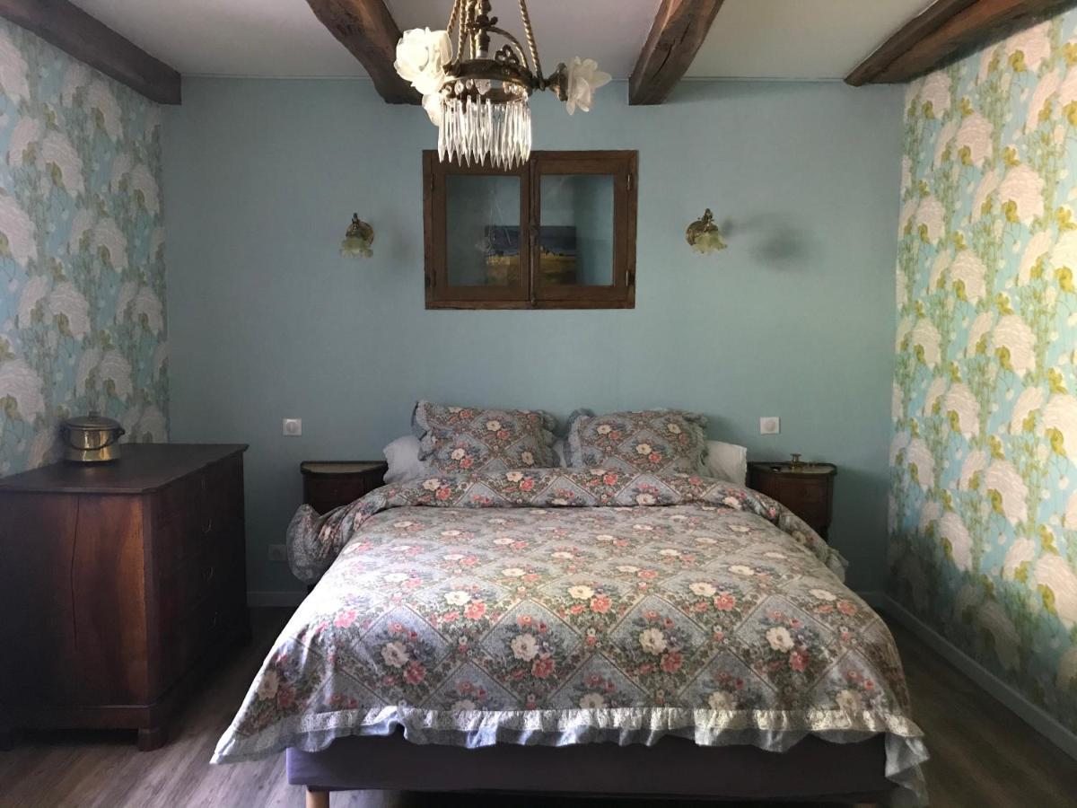 Bed and Breakfast Chez Zoiseau Et Zoiseautte Chassigny Esterno foto